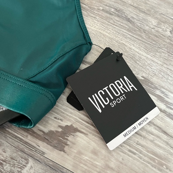 Victoria's Secret Green Sports Bra - Picture 3 of 6